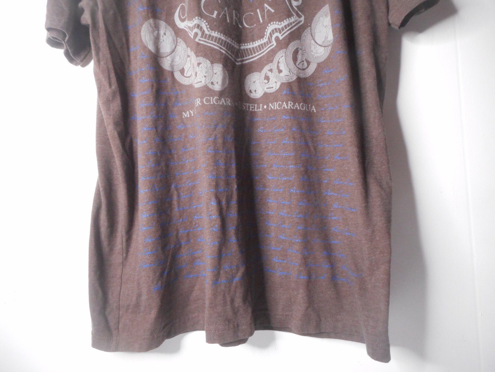 My Father Cigars Reserva Especial Men’s T-shirt Jaime Garcia V-Neck Brown 2X Lg
