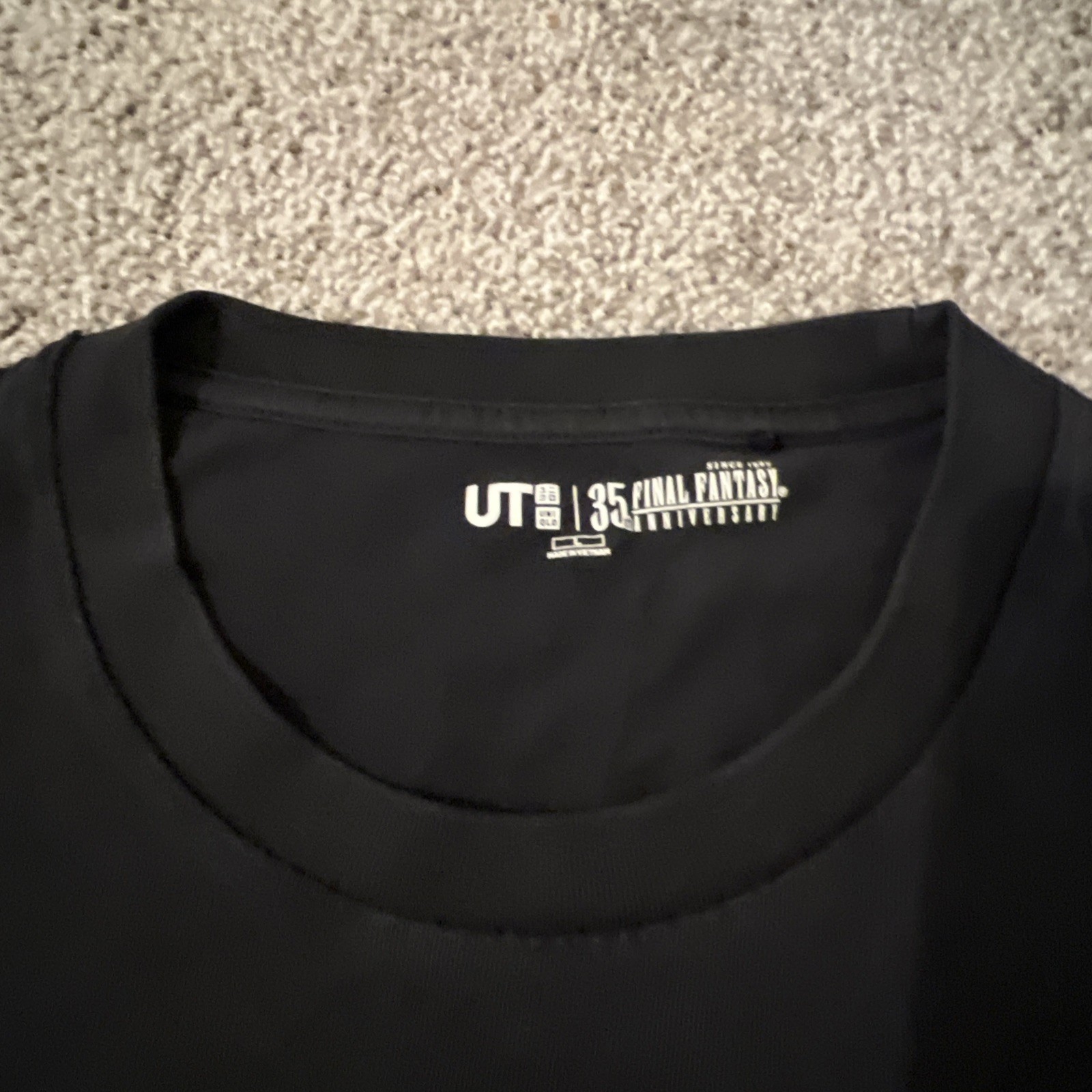 Uniqlo Final Fantasy 35th Anniversary Collaboration FFX T-Shirt, Size L used