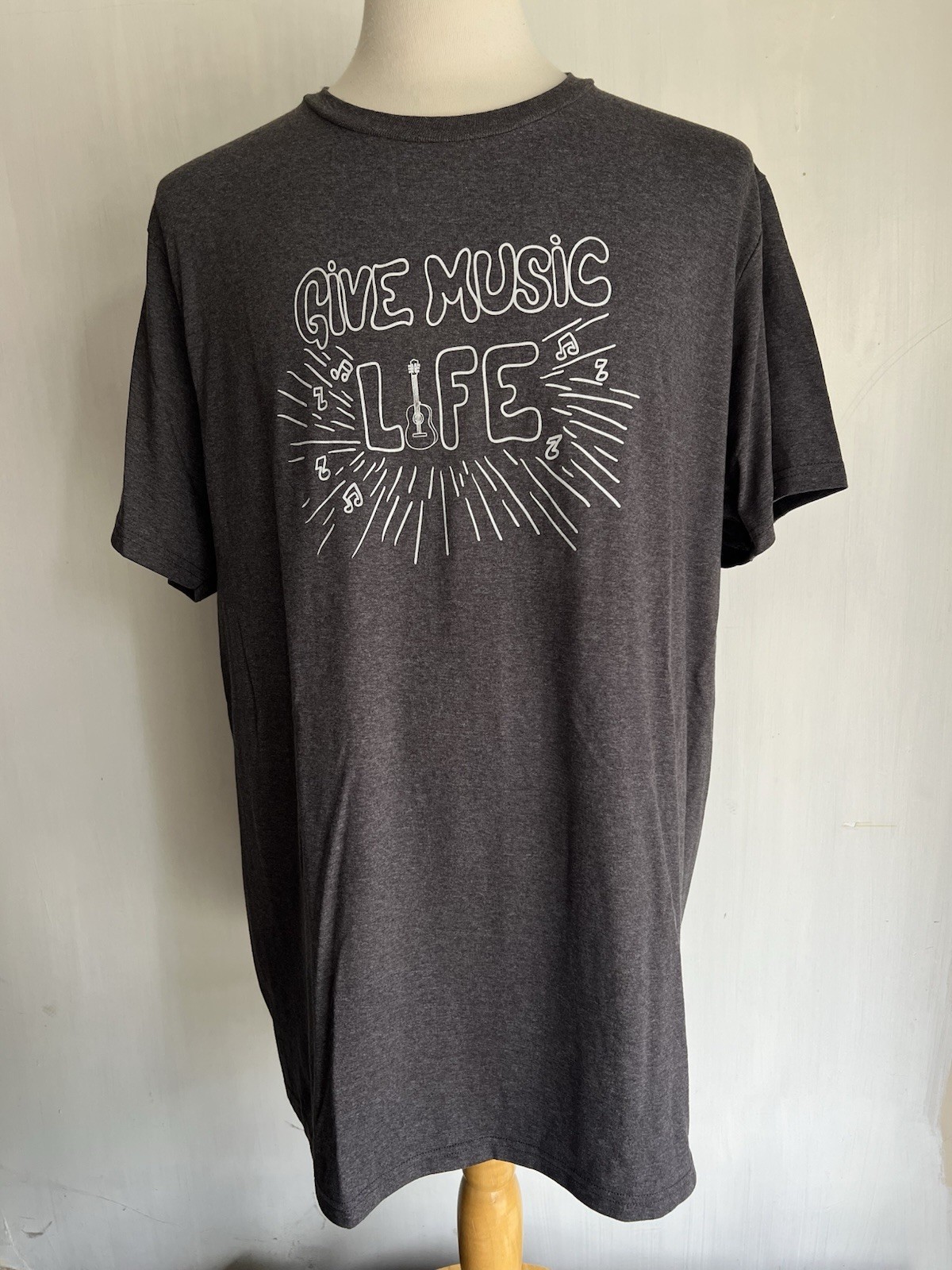 FENDER (2016) Official “Give Music Life” Music Foundation Guitar T-Shirt Sz 2XL