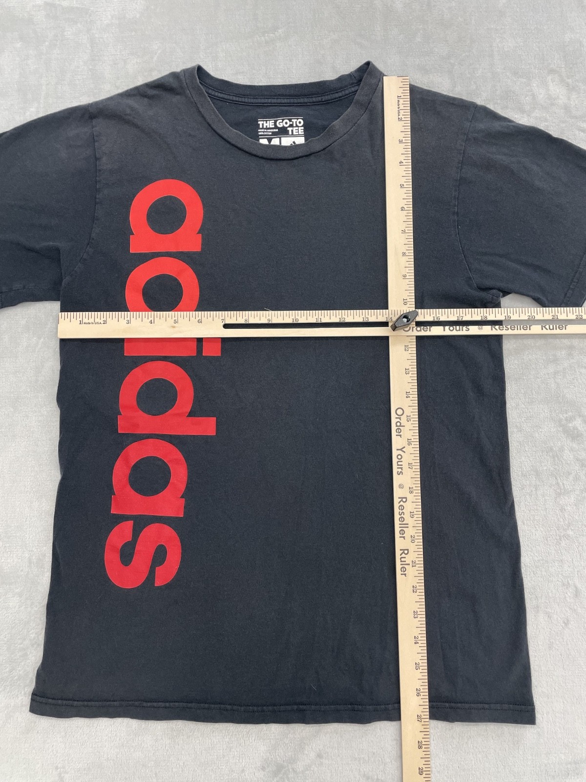 Adidas Go-To Tee Men M Black Red Vertical Logo Graphic Short Sleeve Shirt