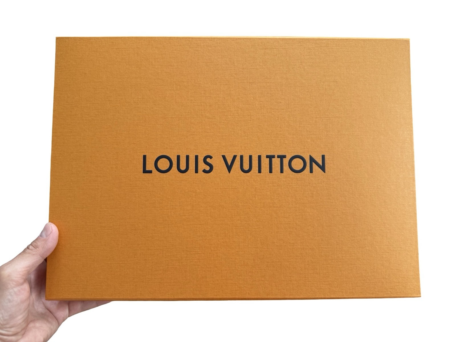 Louis Vuitton T-Shirt Embosed LV T-Shirt Size M Round Neck Inside Out Label