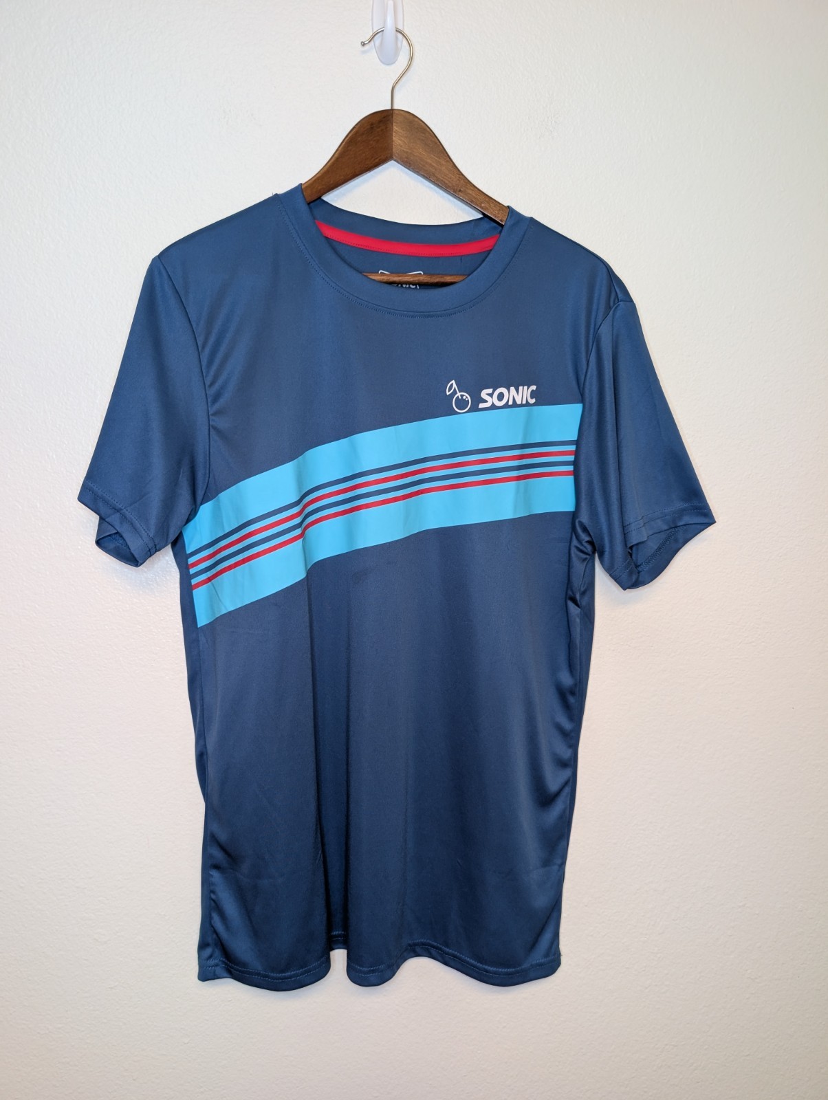 SONIC DRIVE-IN Short Sleeve Uniform Employee Shirt M Cherry Logo Blue