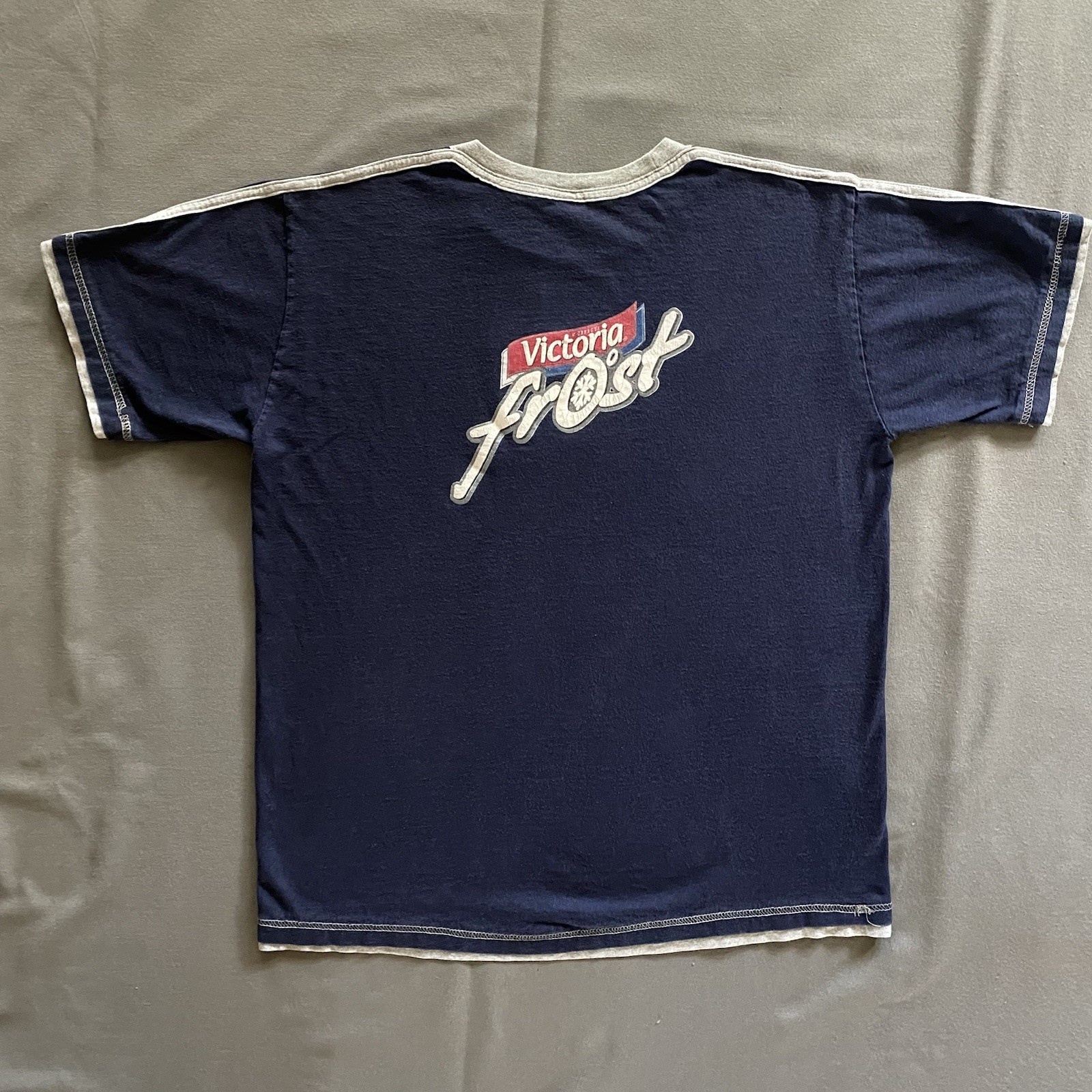 Vtg 2000s Victoria Frost Cerveza T Shirt Mens Large Navy Blue Beer Alcohol Promo