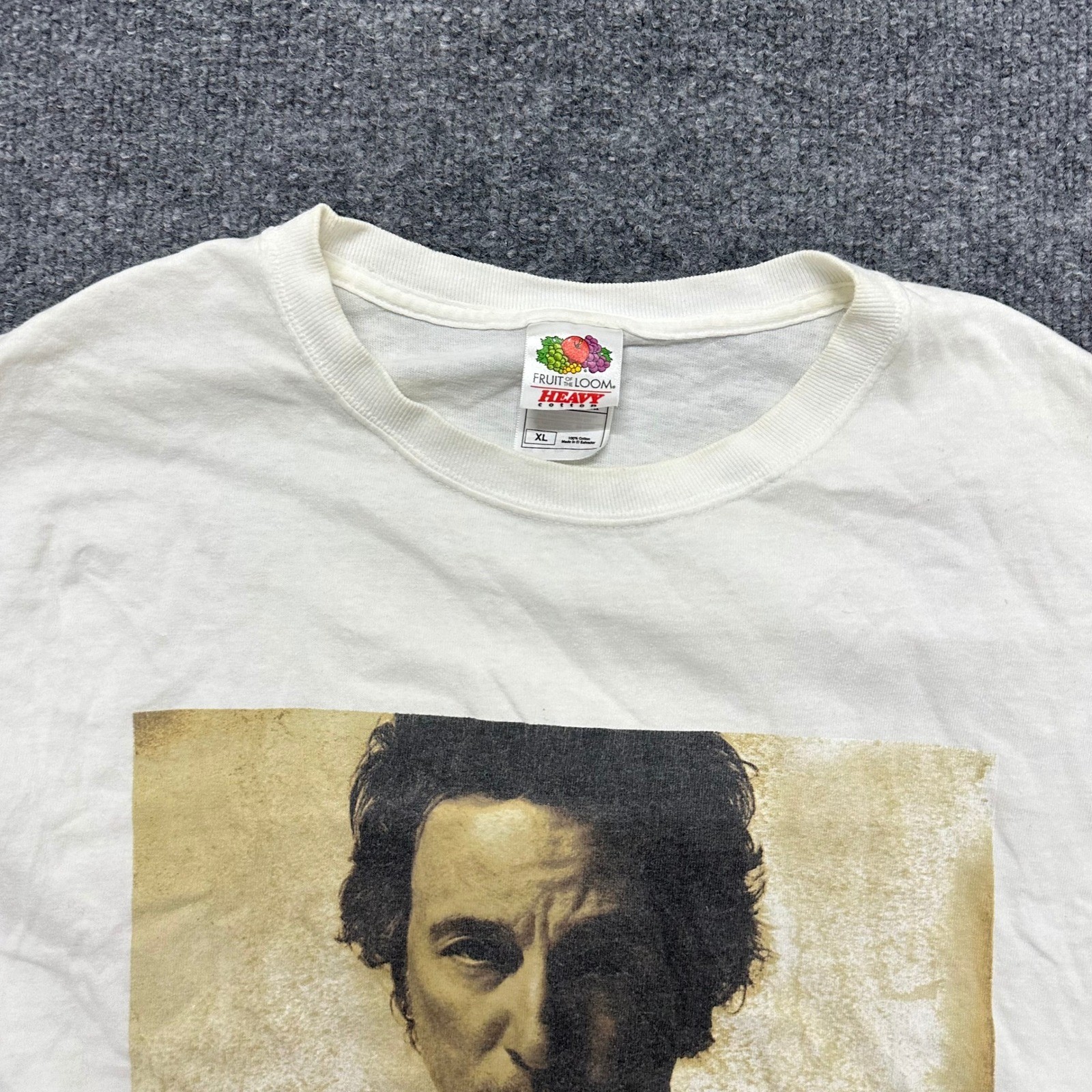 Fruit of the Loom T-shirt Mens XL White Bruce Springsteen Magic Tour Graphic Tee