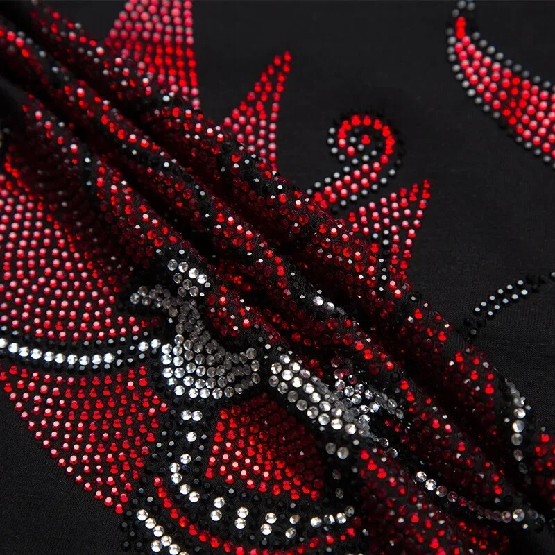 New Men Luxury Scorpion Rhinestones Fashion Black T-Shirt High Quality