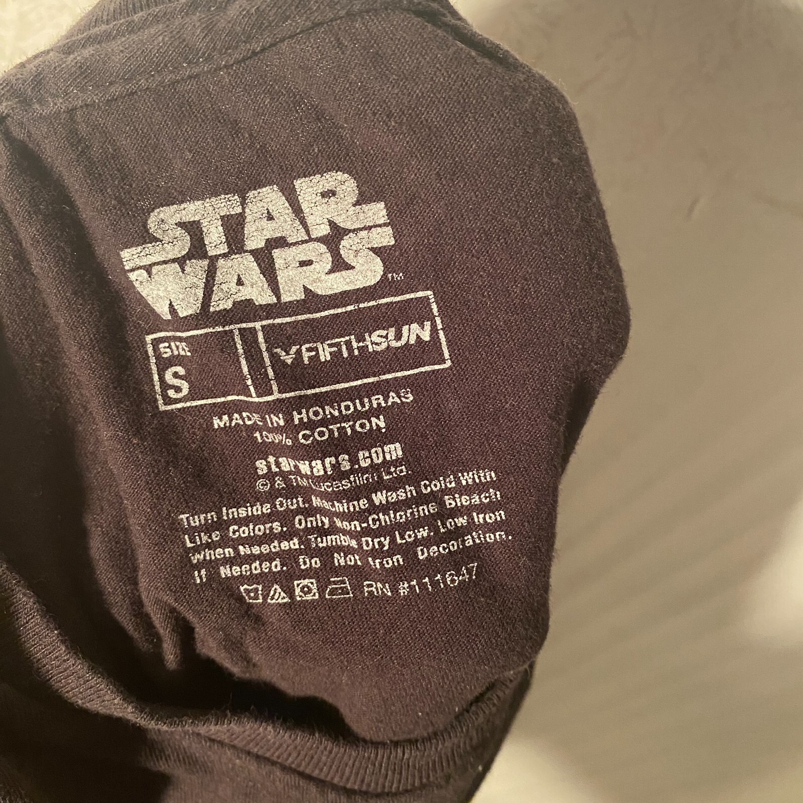 Star Wars Mandalorian T-Shirt Men’s Size Small Short Sleeve Black 100% Cotton