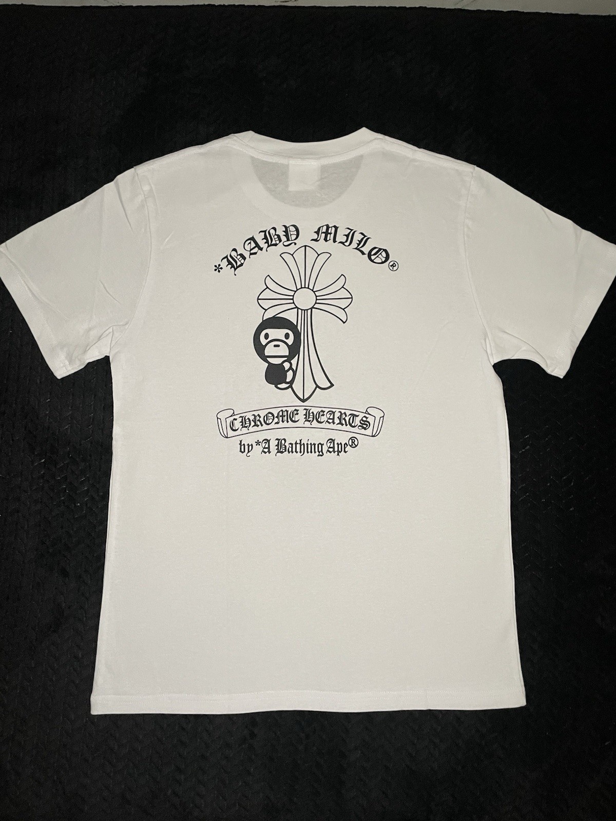 A Bathing Ape Men’s White Baby Milo Logo Graphic Print Crew Neck T-Shirt S