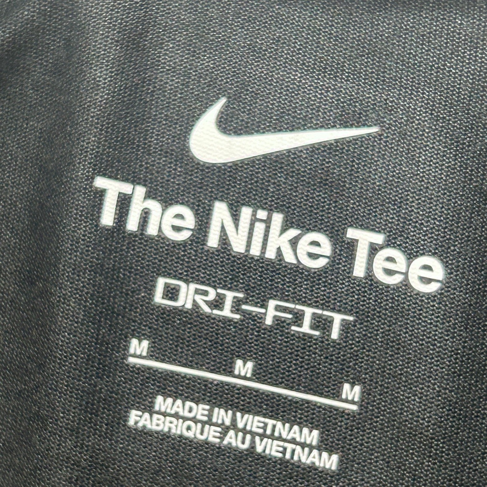 Nike Mens Dri-FIT Basketball Graphic T-Shirt Black HF6205-010 Size Medium NEW