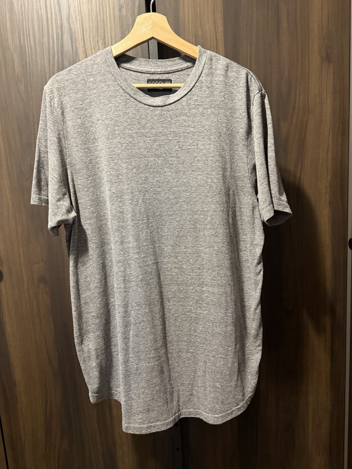 Goodlife Tri-Blend Scallop Crew T-Shirt Heather Grey Size XL