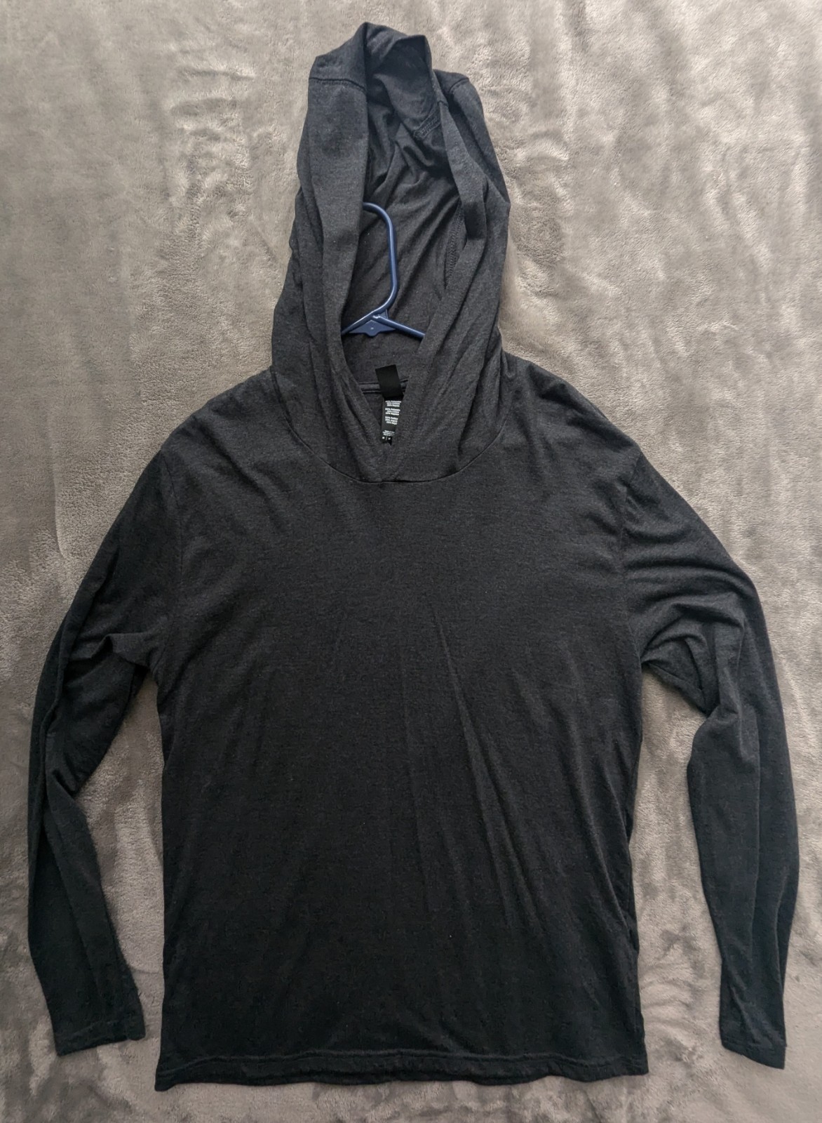 3 MEN’S HOODED SHIRTS SIZE MEDIUM TRI BLEND DISTRICT MADE