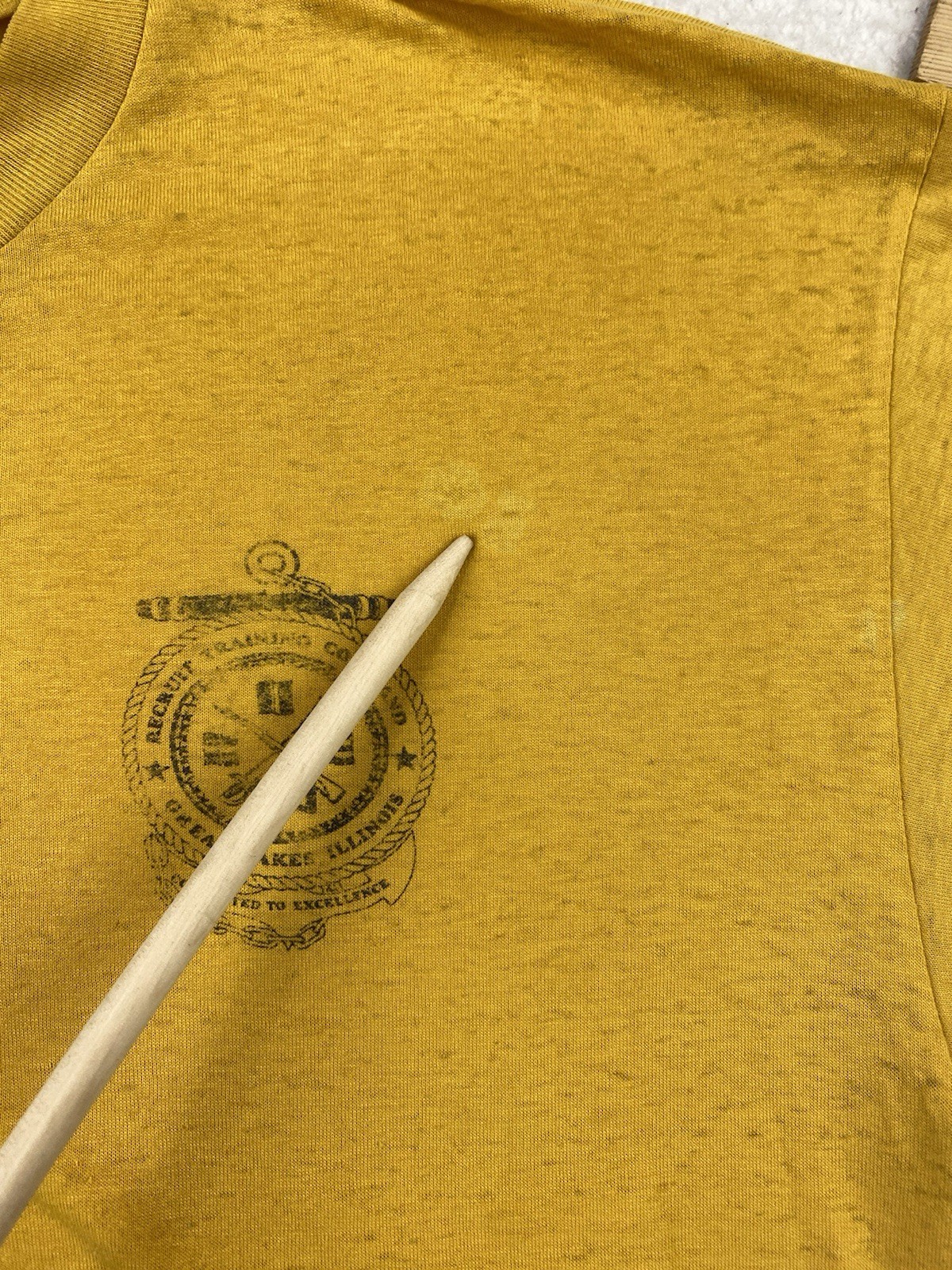 Vintage US Navy Mens Shirt Large Paper Thin USN Recruit Great Lakes Training Tee