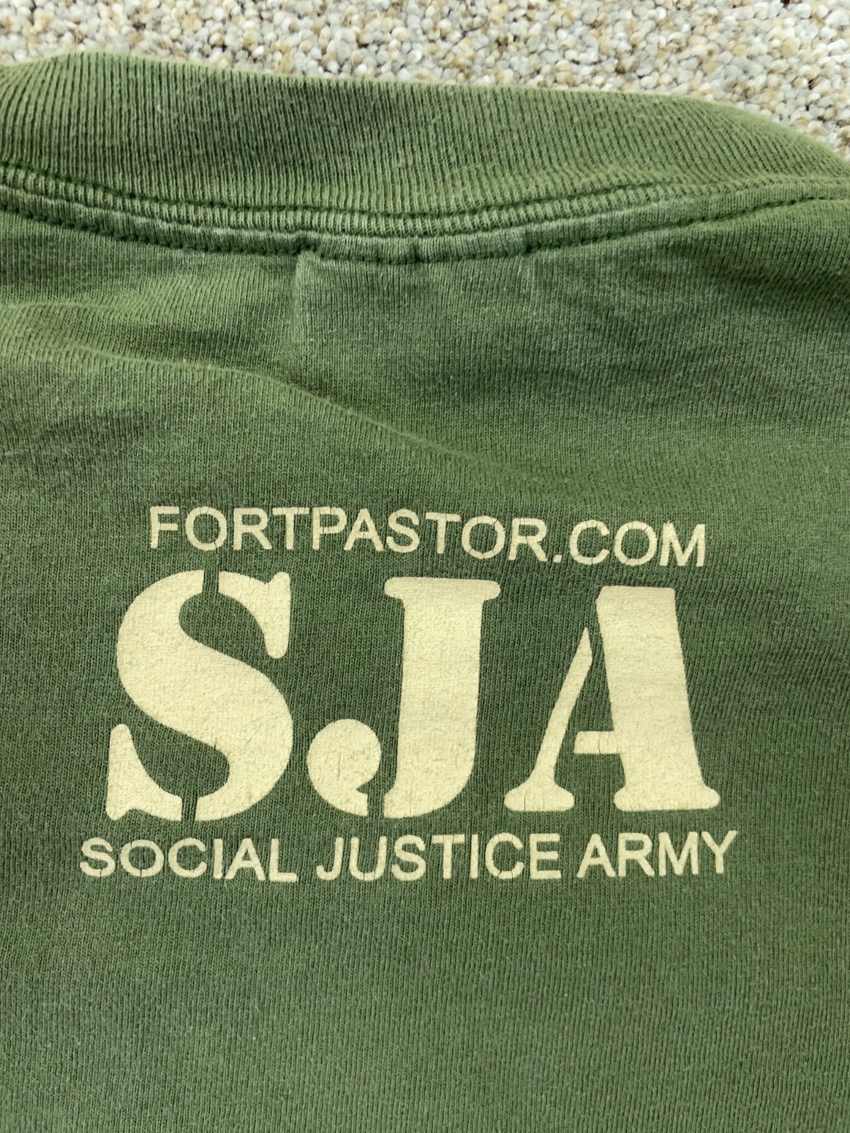 Fort Pastor Shirt Men’s Large OD Green Social Justice Army Military Short Sleeve