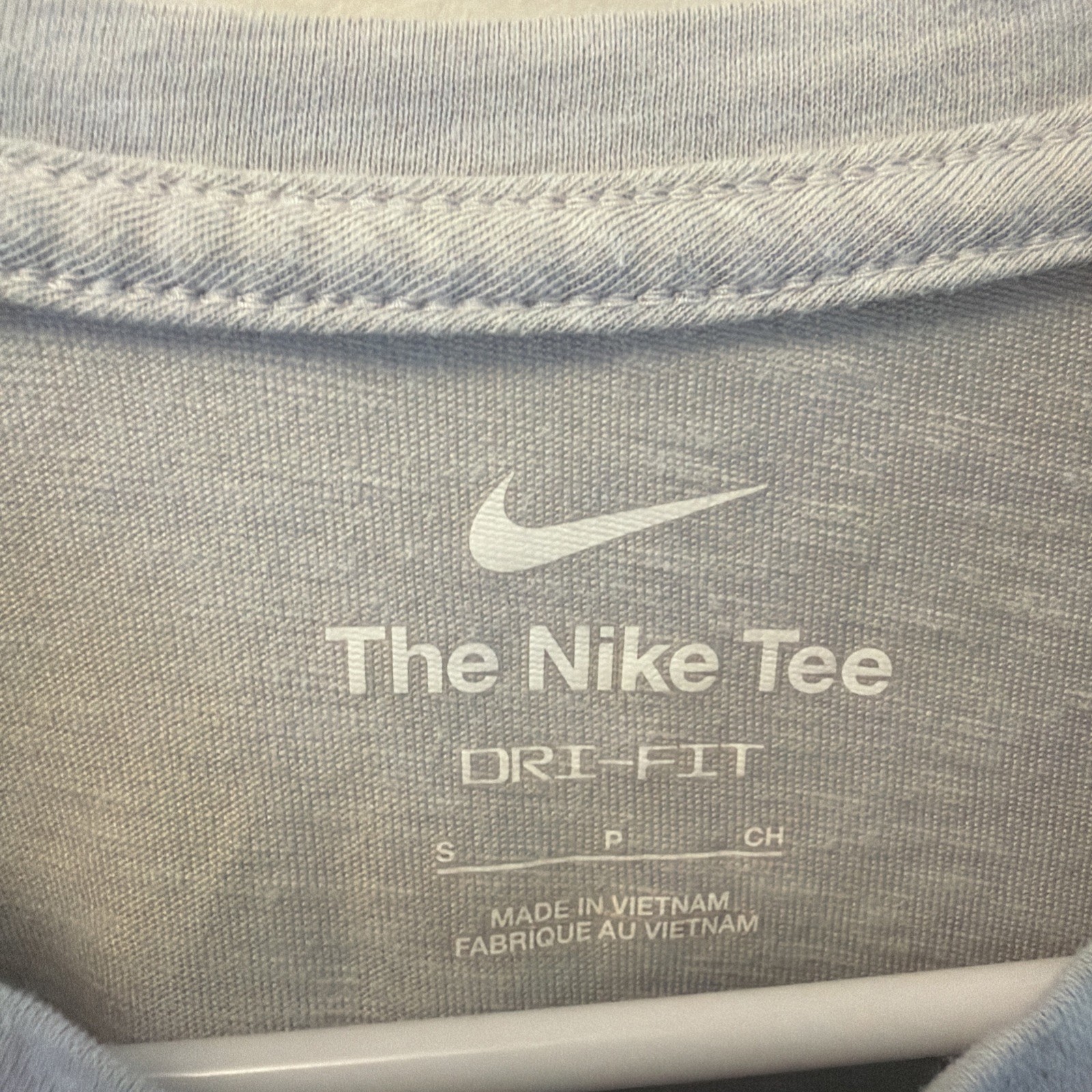 Nike Check Logo Tee Mens Small Dri Fit Gray Short Sleeve Casual Crewneck