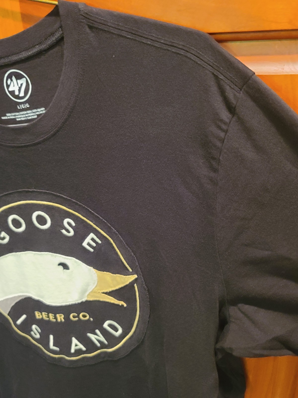 ’47 Goose Island Beer Company Embroidered Beer Bar Pub Brewery Chicago TShirt L