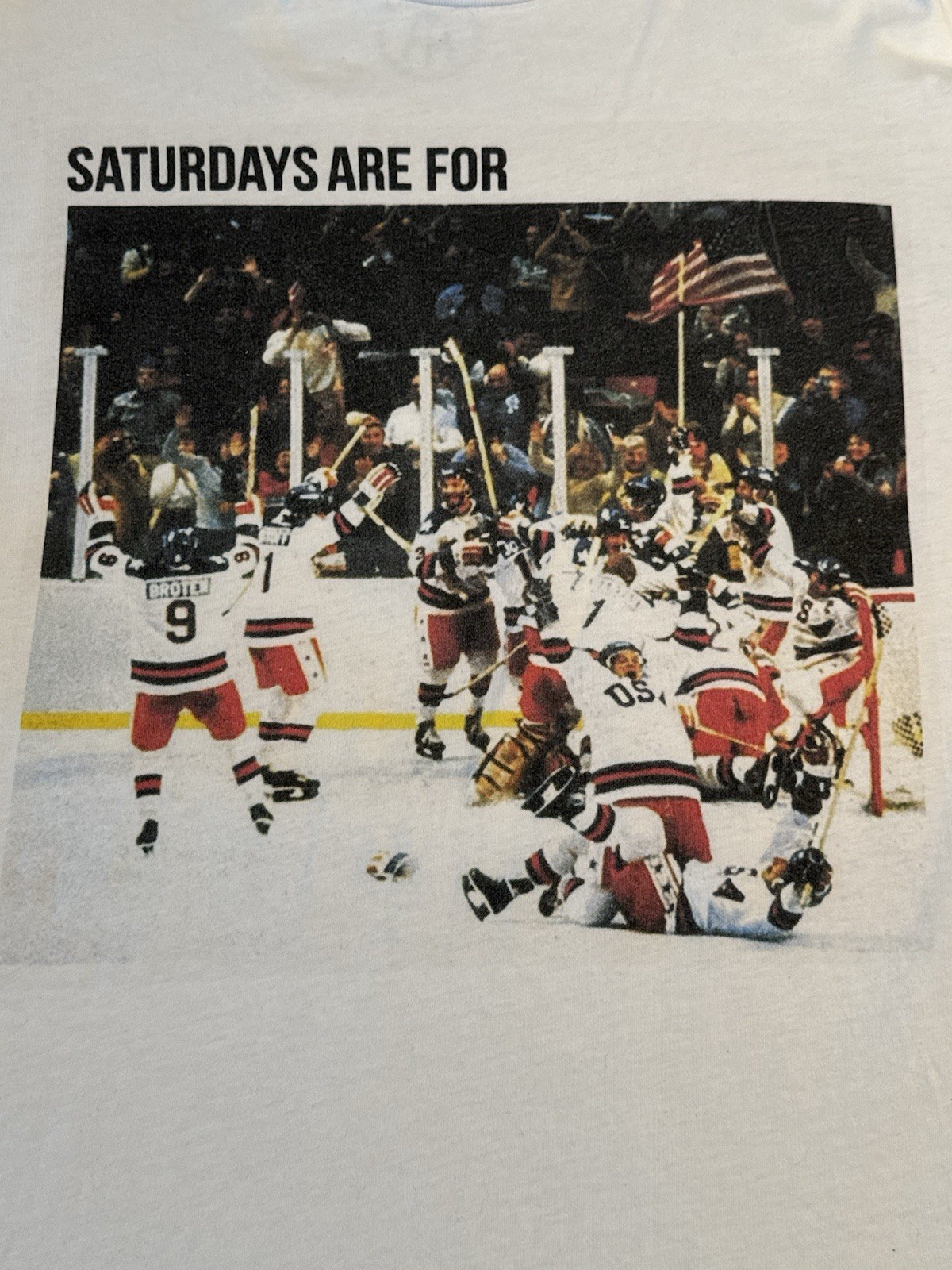 Large Barstool Sports Dive Bar Shirt Club Lot USA Hockey Saturdays Brewing Beer
