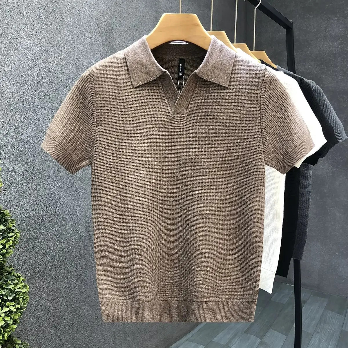 2026 Men’s Summer Polo Shirt Korean Style Slim Wrinkle Resistant Collar Solid