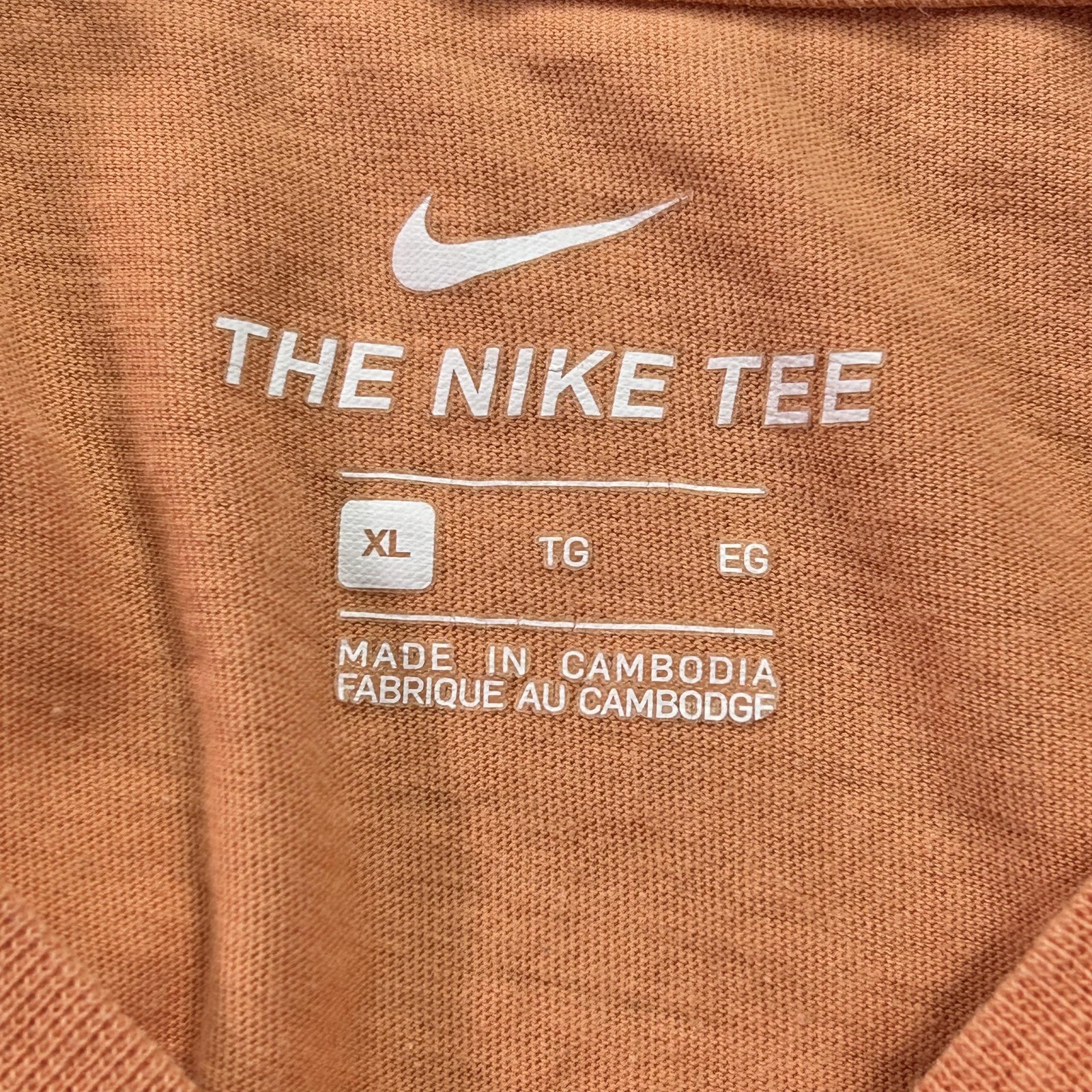 Nike Shirt Mens XL Orange The Nike Tee Swoosh Sneaker Graphic Cotton CT6523-871