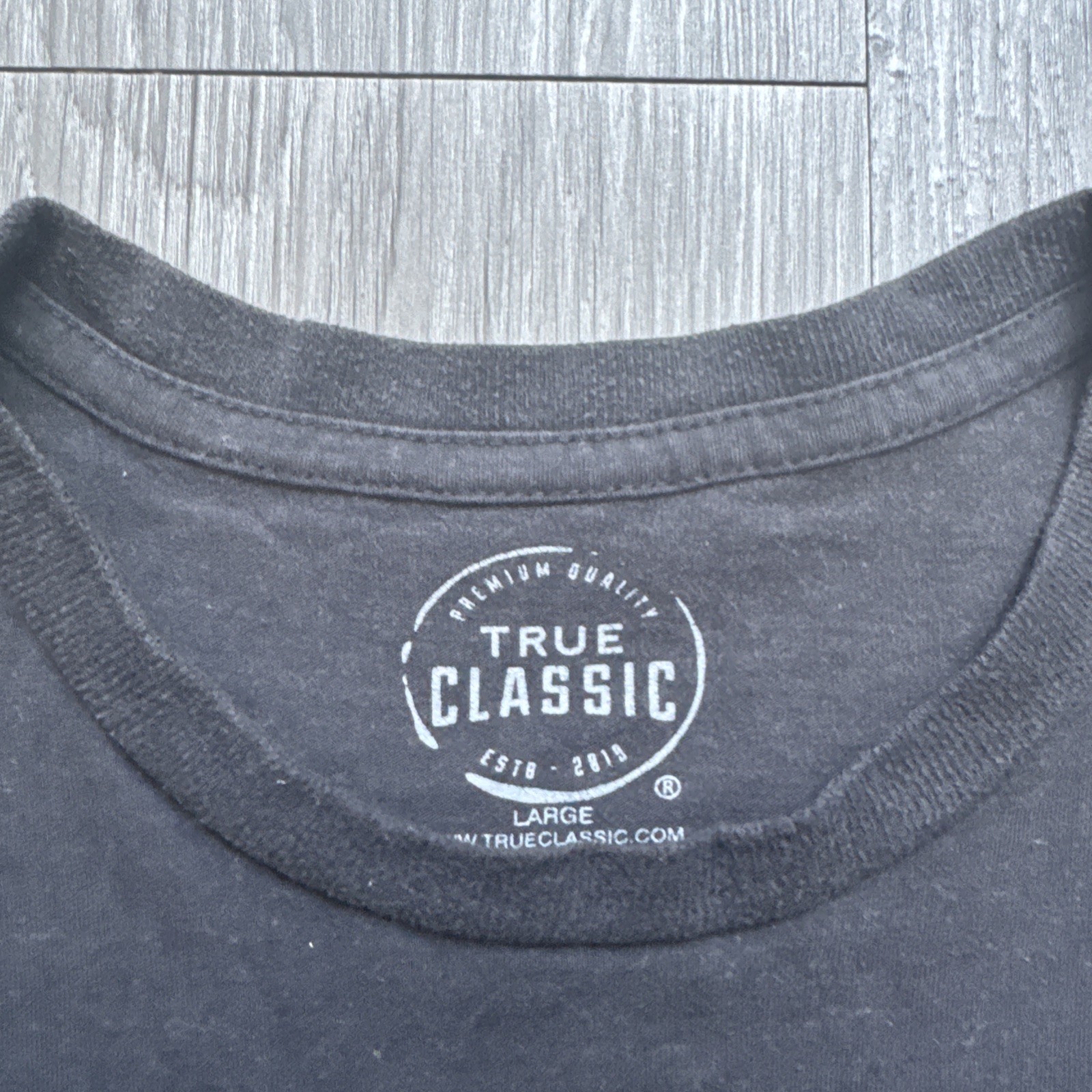 True Classic Men’s Gray Solid Knit Cotton/Poly Crew Neck Short Sleeve L Tee