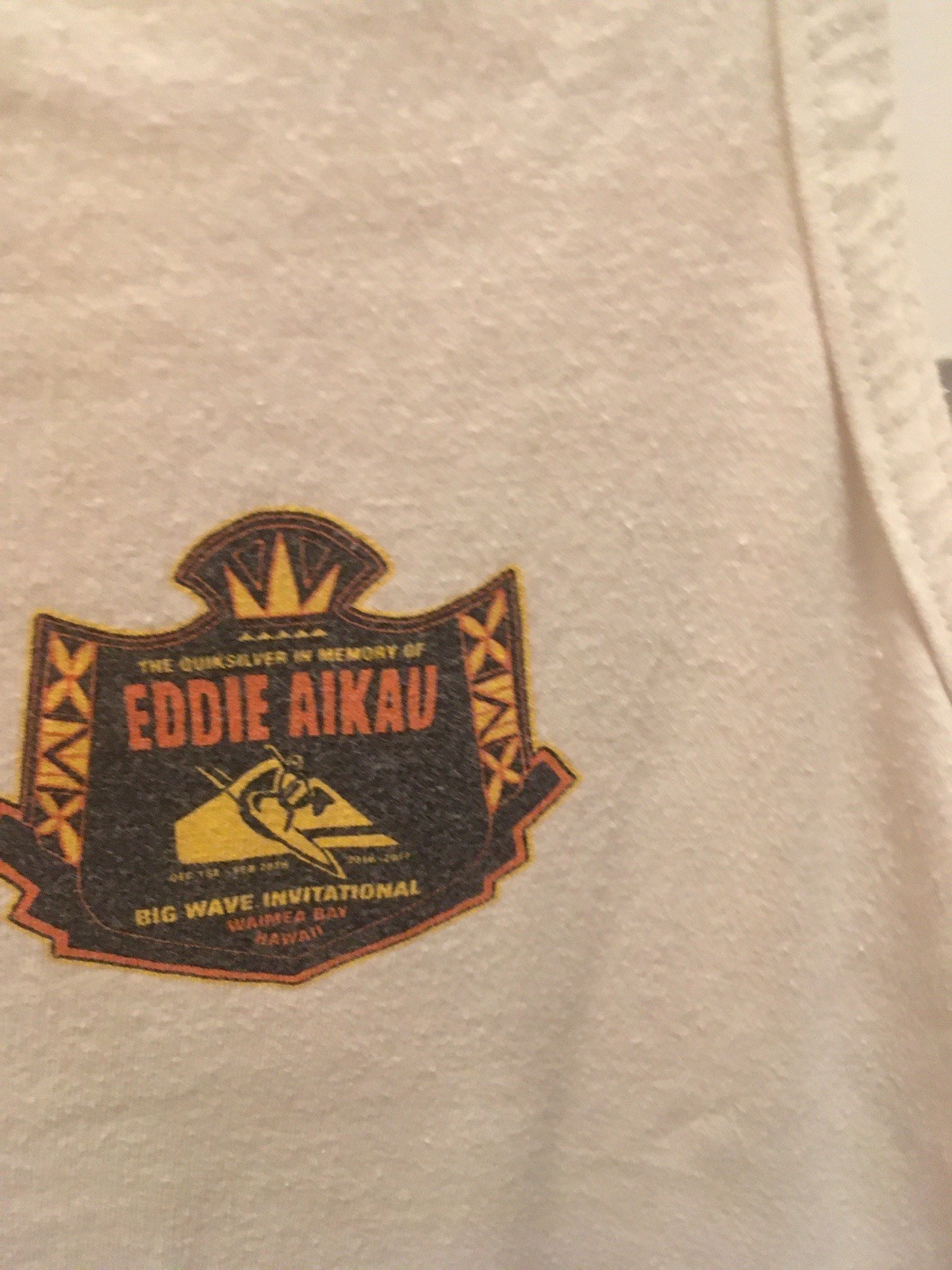 EDDIE AIKAU QUIKSILVER TANK BIG WAVE INVITATIONAL WAIMEA BAY HAWAII M